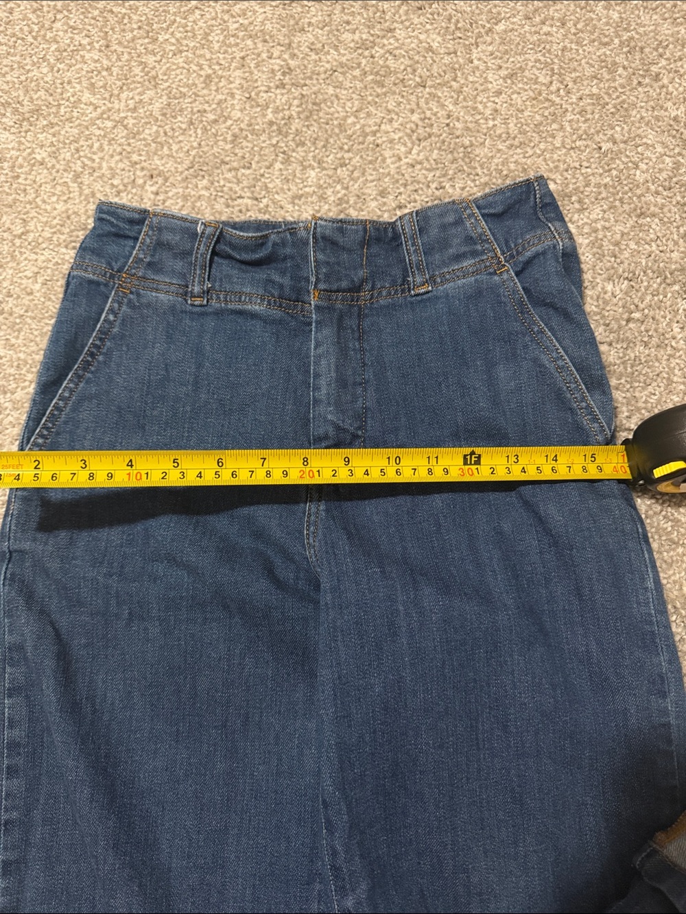 Anthropologie x Pilcro Cuffed Denim Capri Jeans Medium Wash Size 26 - Picture 10 of 11